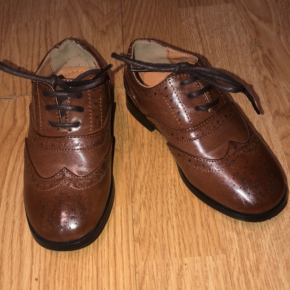 TIP TOP KIDS DRESS SHOE